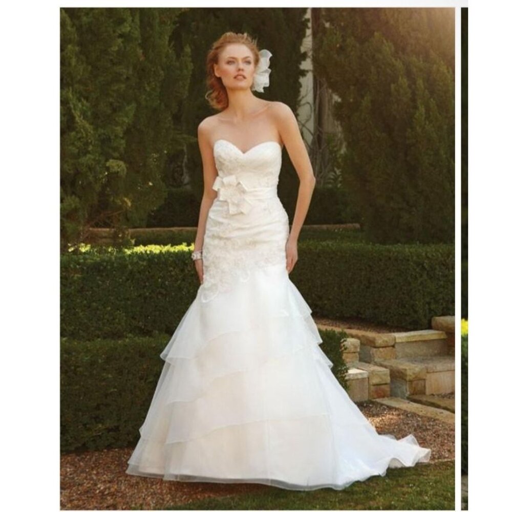 Casablanca Wedding Dress Sz 8 2043 Organza‎ Ruffle Strapless Sweetheart Beaded